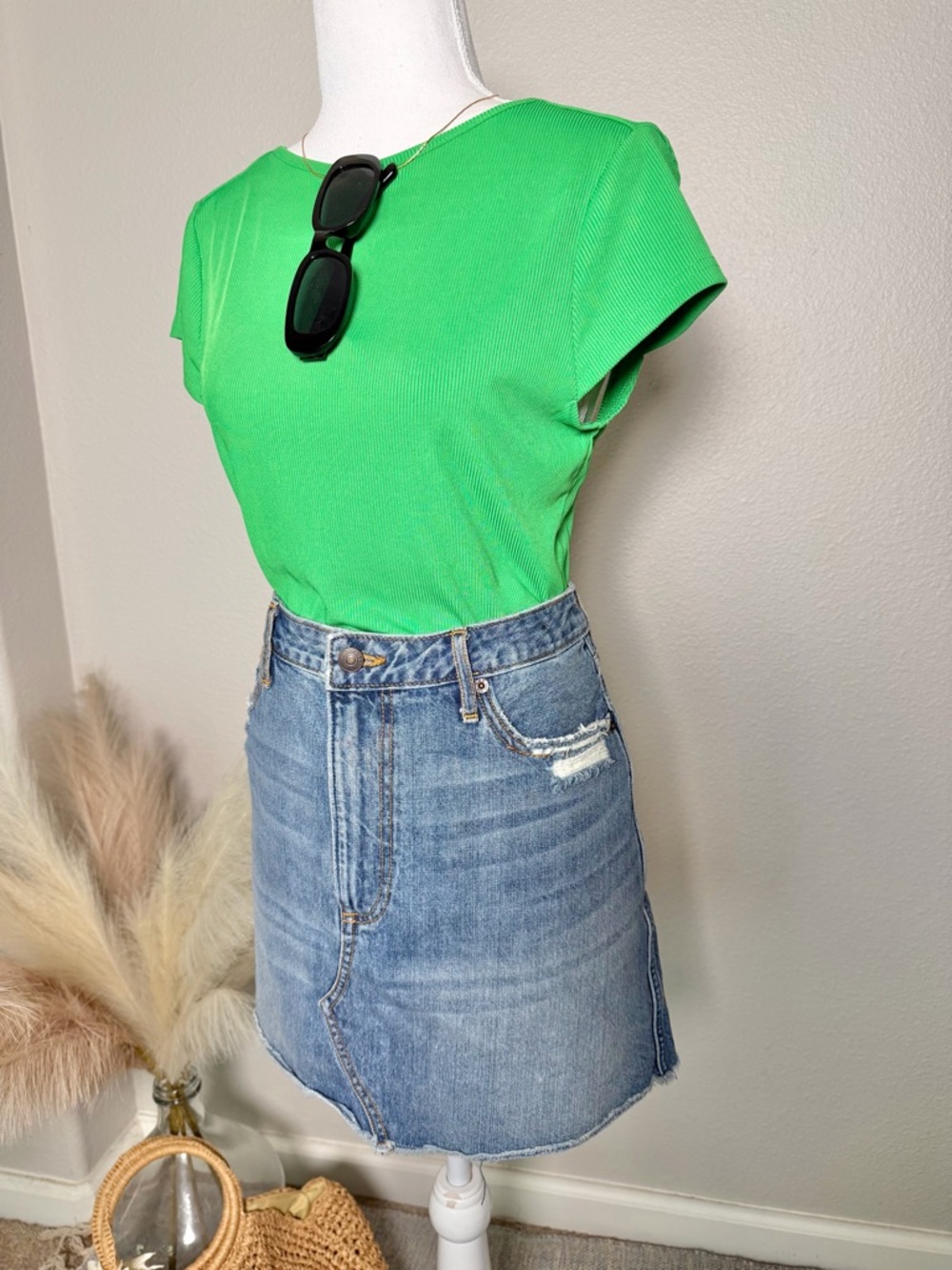 Kelley Green Open back Ribbed Women's Crop Top